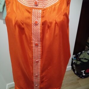 Covington 100% Silk Orange Sleeveless w/ White Ebroidery Detail Sz L